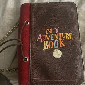 Disney Pixar My adventure Up crossbody box lunch